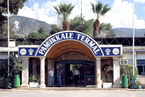 パムッカレ・テルマルの入り口